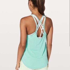 Lululemon Run off Route Tank, size 8